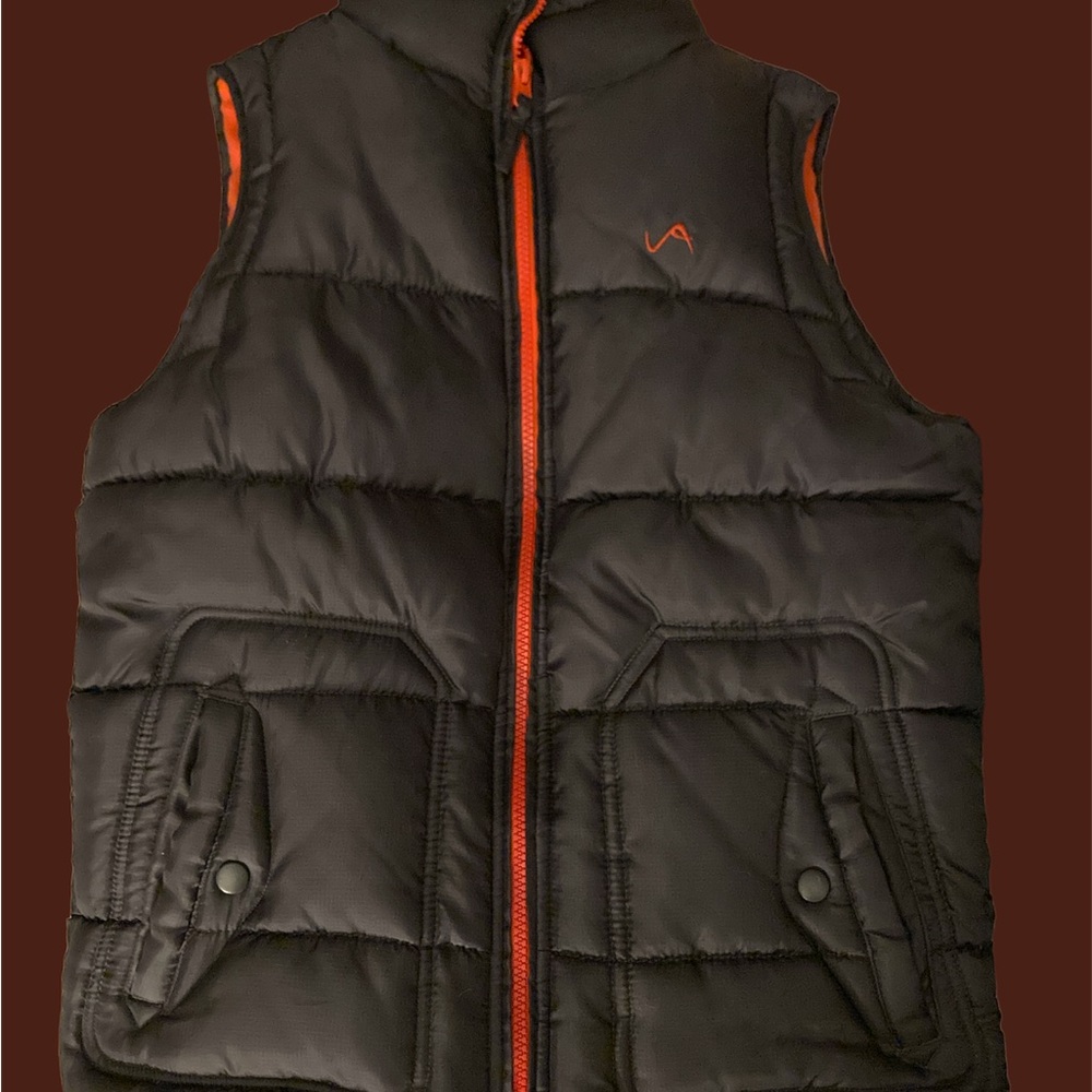 Boys puffy vest